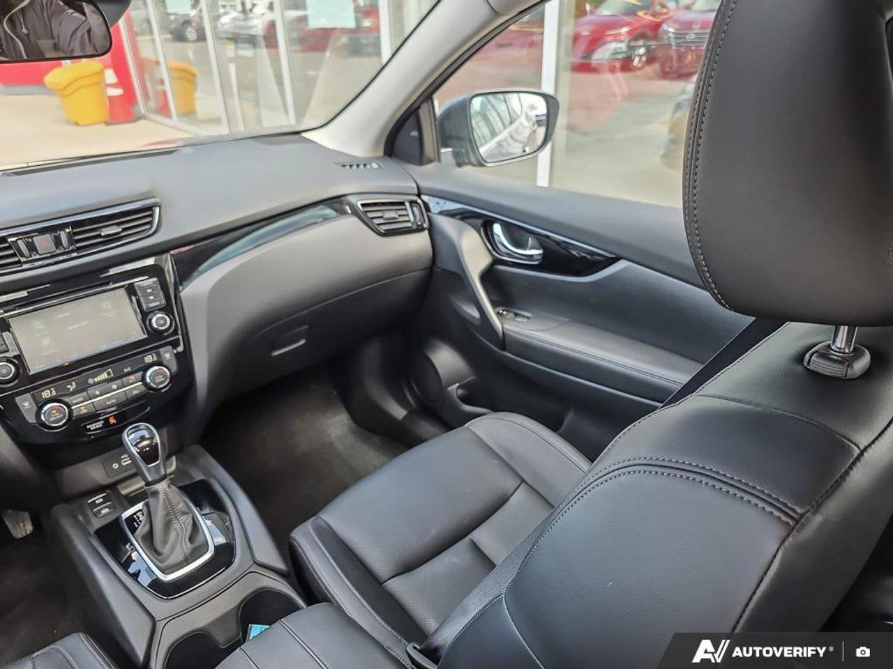 2023 Nissan Qashqai SL AWD | Android Auto | Apple Car Play | Leather | Photo