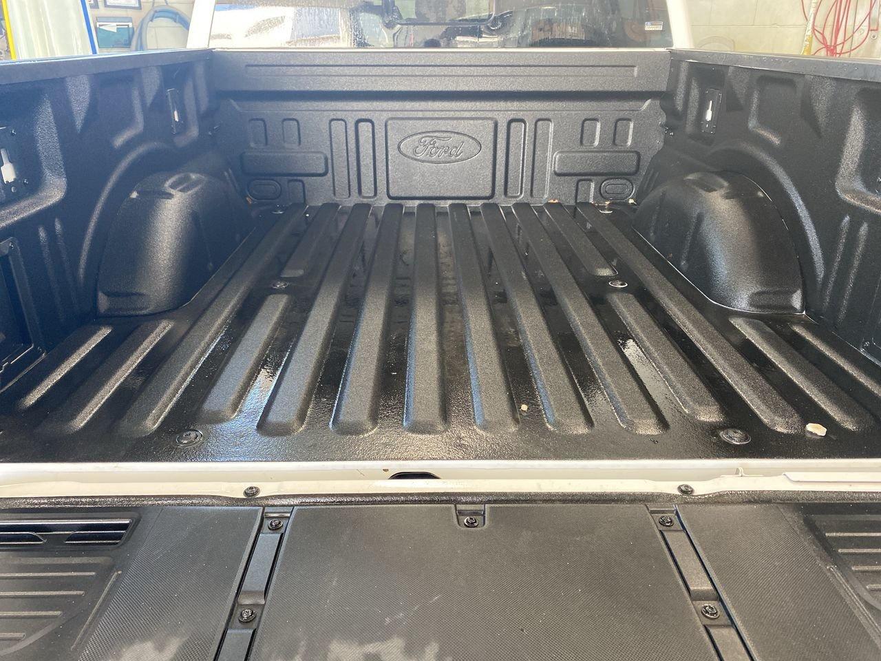 2024 Ford F-150 XLT Photo