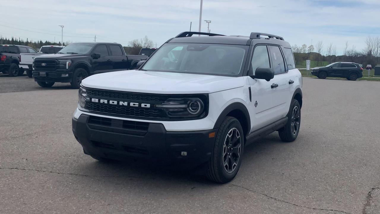 2026 Ford Bronco Sport Outer Banks Photo3