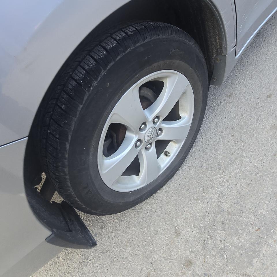 2011 Toyota Sienna CE Photo