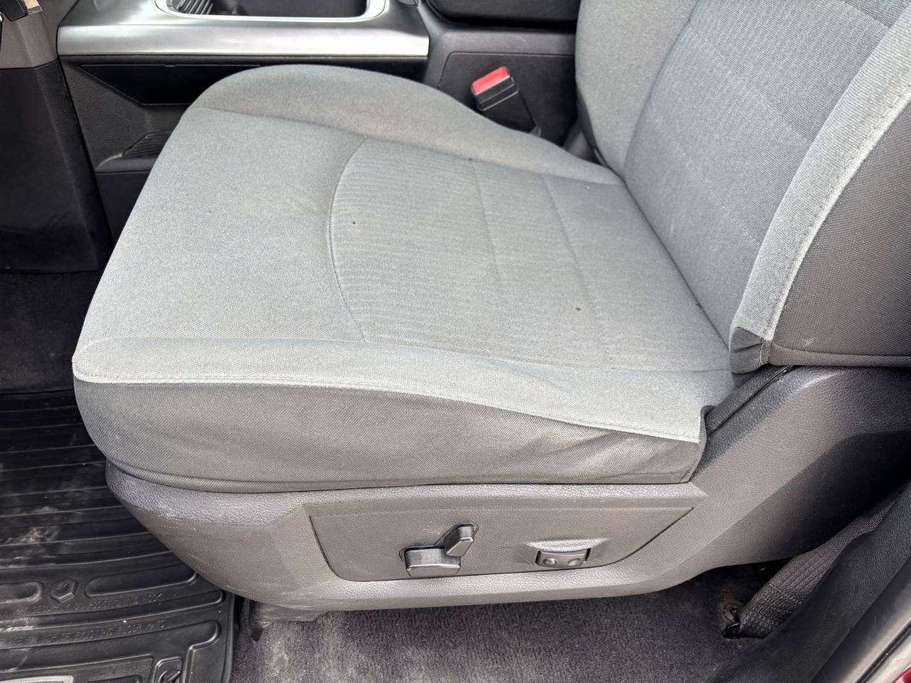 2021 RAM 1500 Classic TRADESMAN Photo