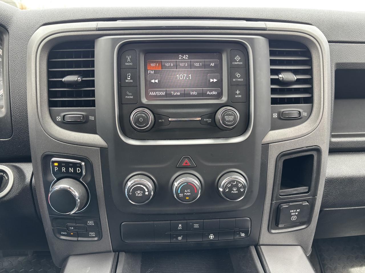 2021 RAM 1500 Classic TRADESMAN Photo