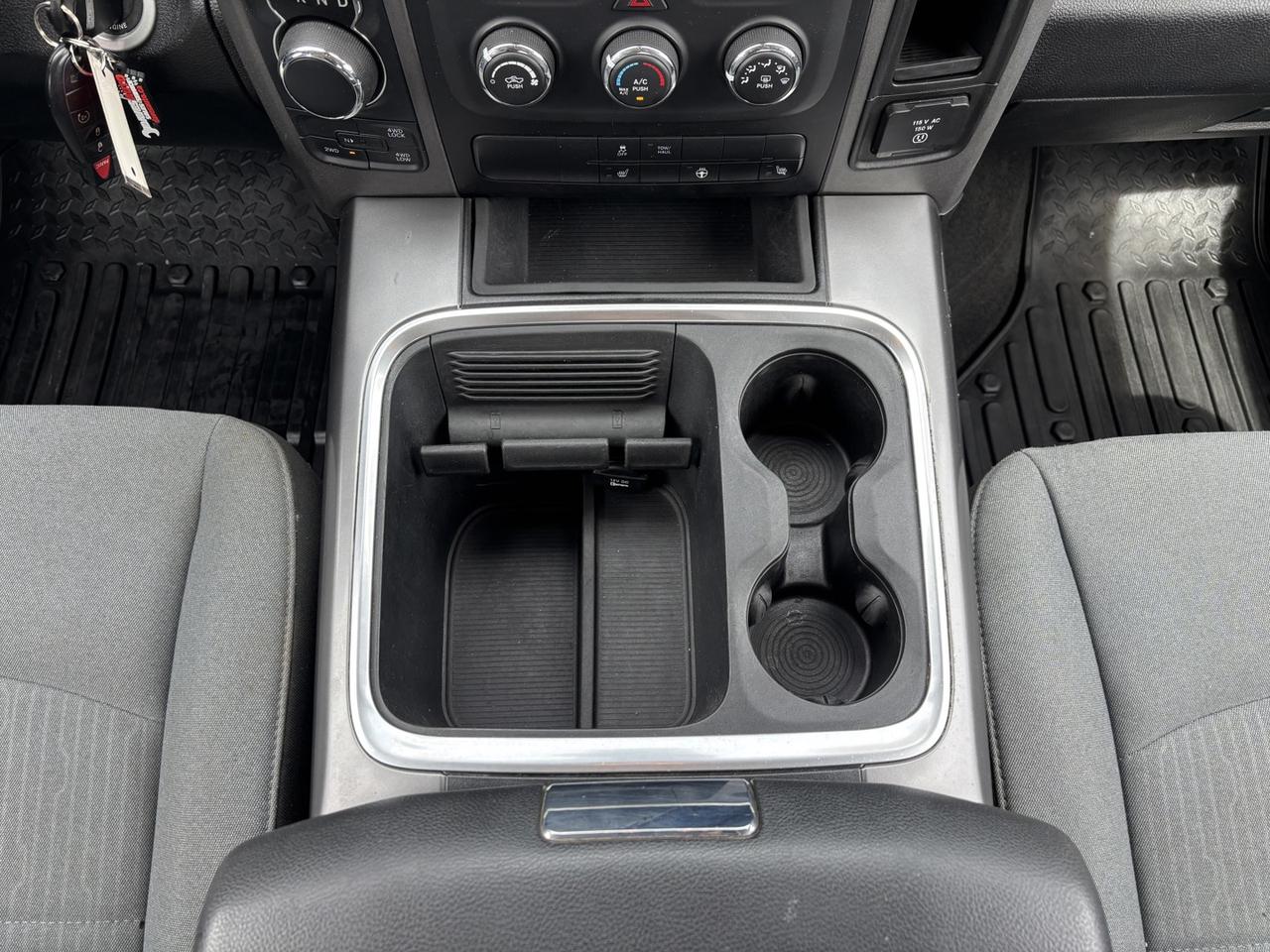 2021 RAM 1500 Classic TRADESMAN Photo