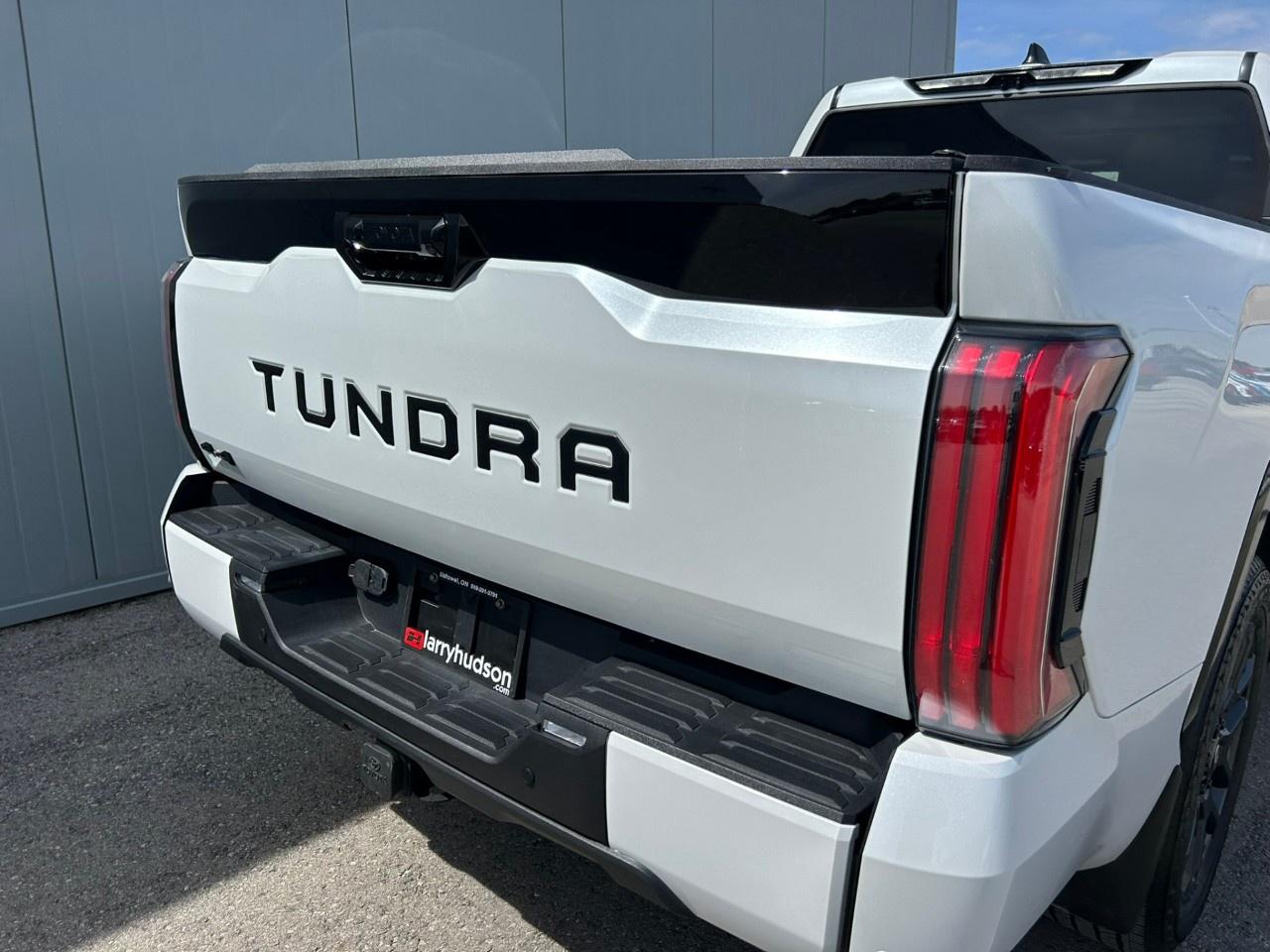 2025 Toyota Tundra 4x4 Crewmax Platinum Long Bed Photo