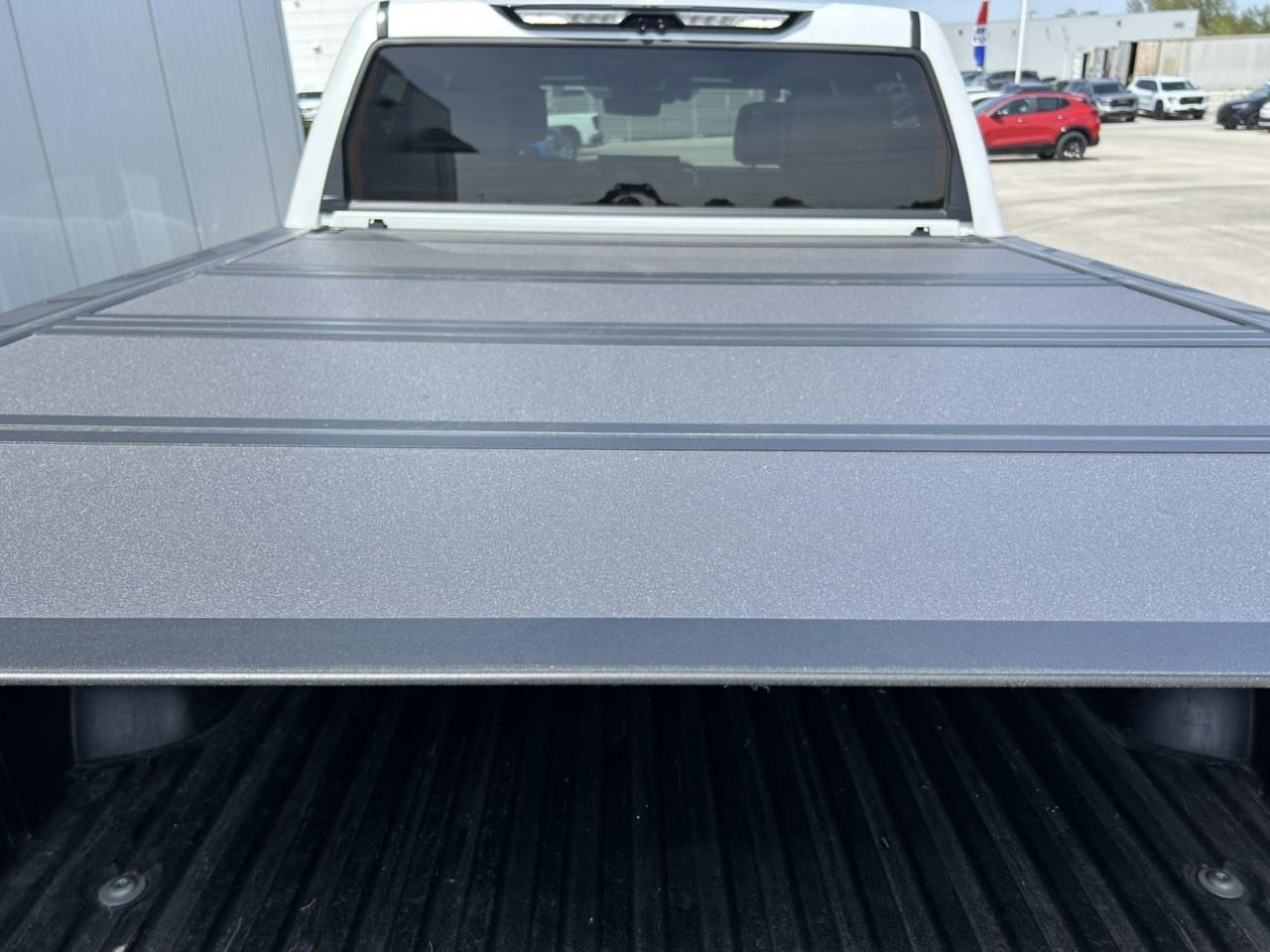 2025 Toyota Tundra 4x4 Crewmax Platinum Long Bed Photo