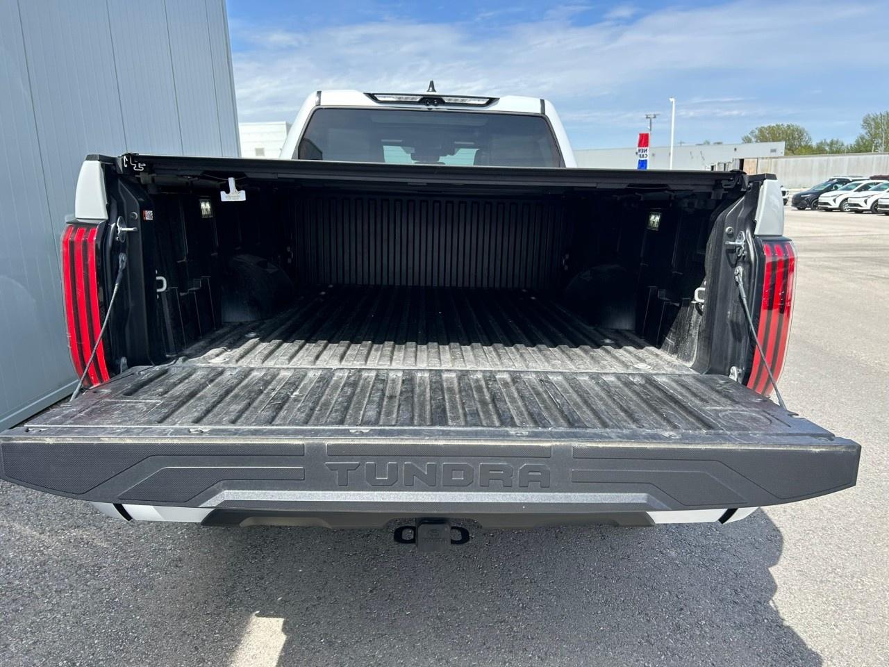 2025 Toyota Tundra 4x4 Crewmax Platinum Long Bed Photo