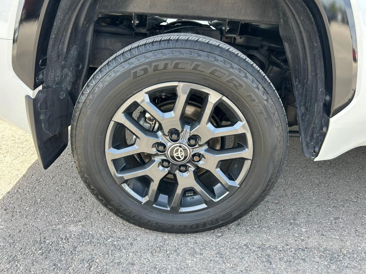 2025 Toyota Tundra 4x4 Crewmax Platinum Long Bed Photo