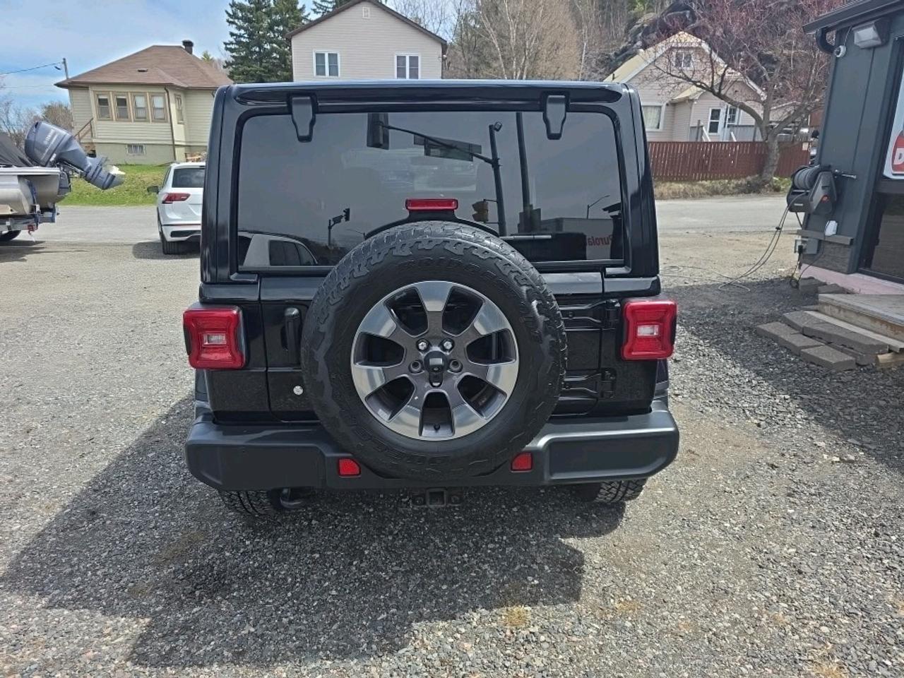 2018 Jeep Wrangler Unlimited Sahara Unlimited Sahara Photo