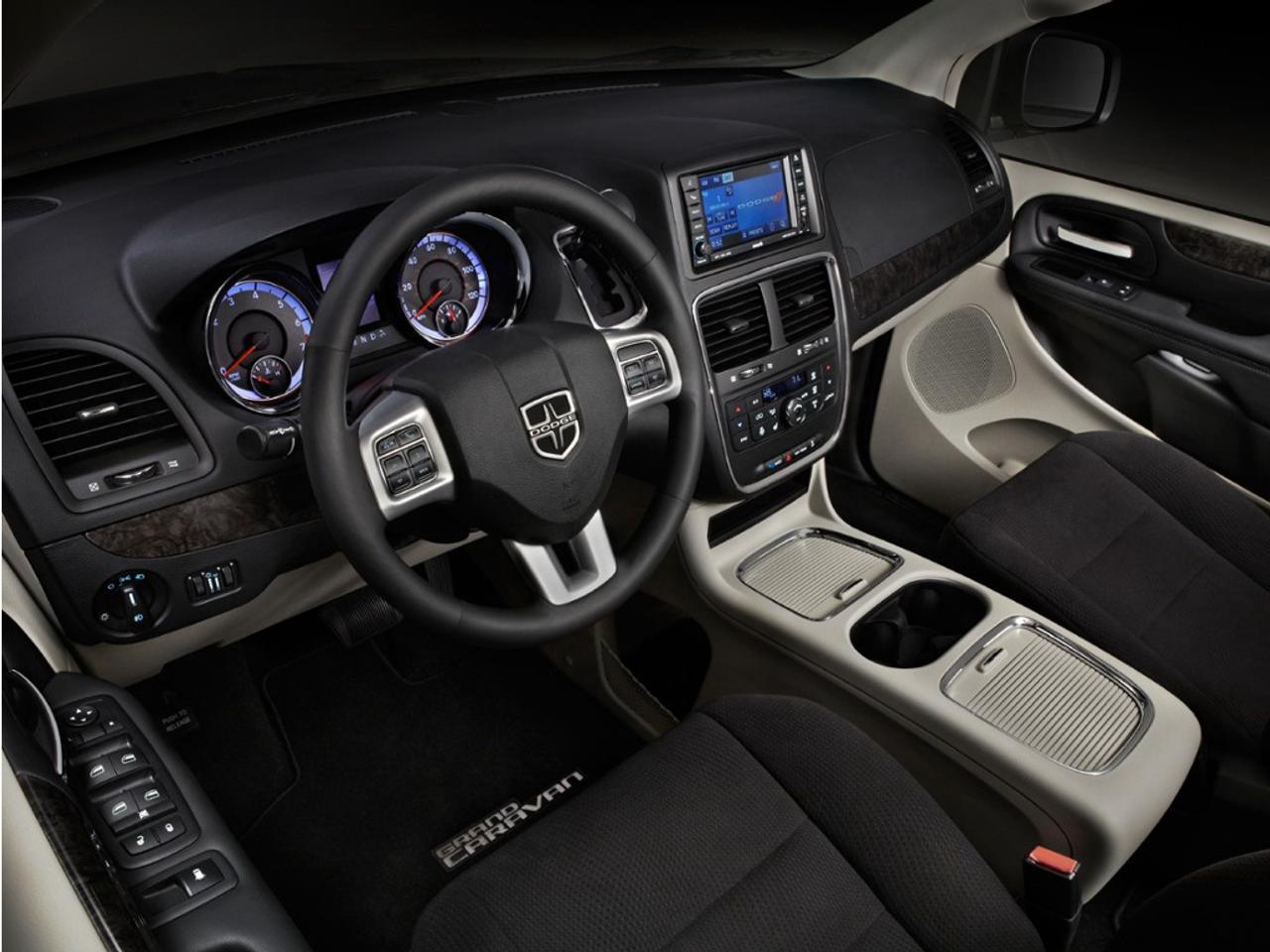 2013 Dodge Grand Caravan SE/SXT ENTERTAINMENT GROUP | 7 PASSENGER | WELL MAINTAINE Photo2