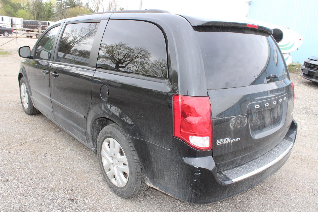 2015 Dodge Grand Caravan SXT Photo