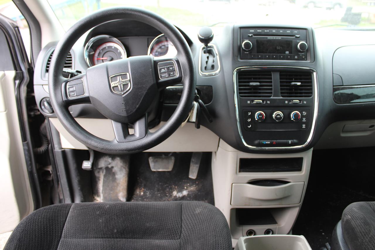 2015 Dodge Grand Caravan SXT Photo