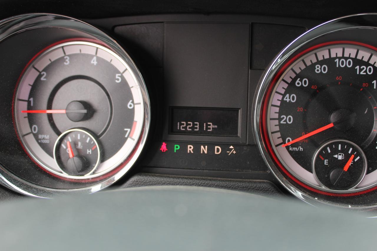 2015 Dodge Grand Caravan SXT Photo
