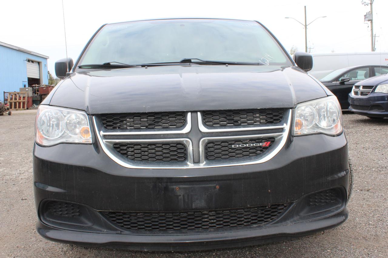 2015 Dodge Grand Caravan SXT Photo
