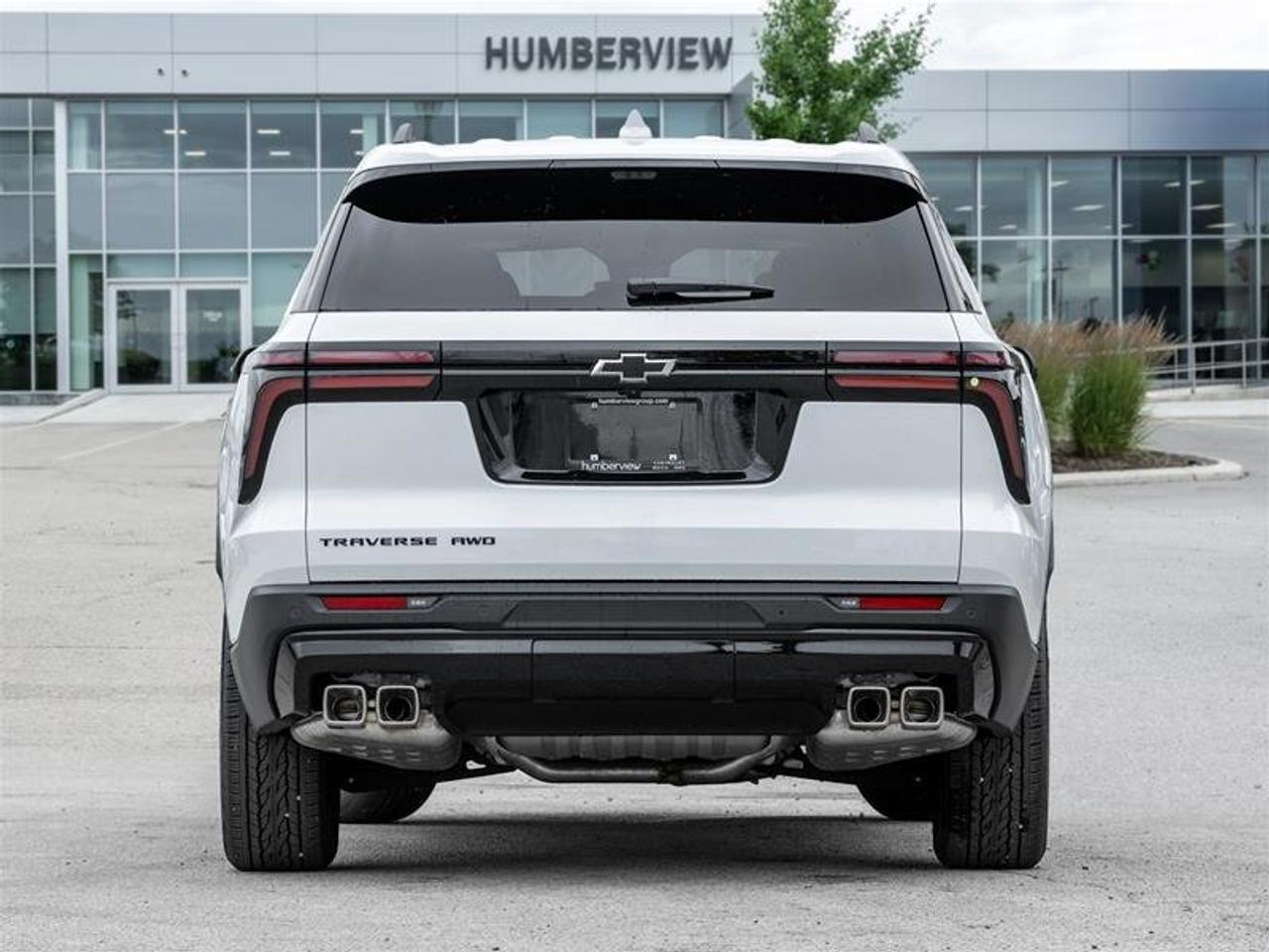 2026 Chevrolet Traverse LT Photo