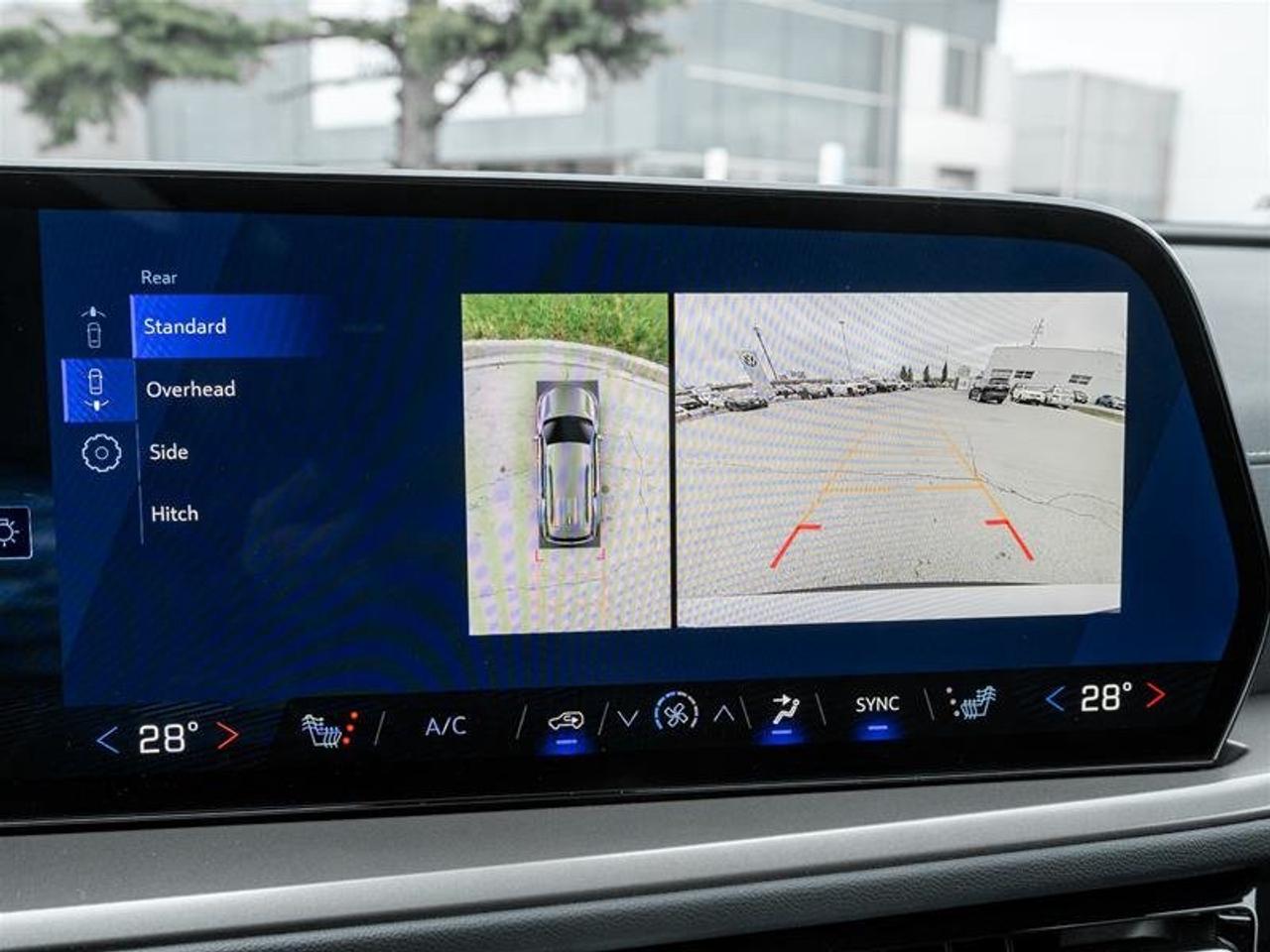2026 Chevrolet Traverse LT Photo