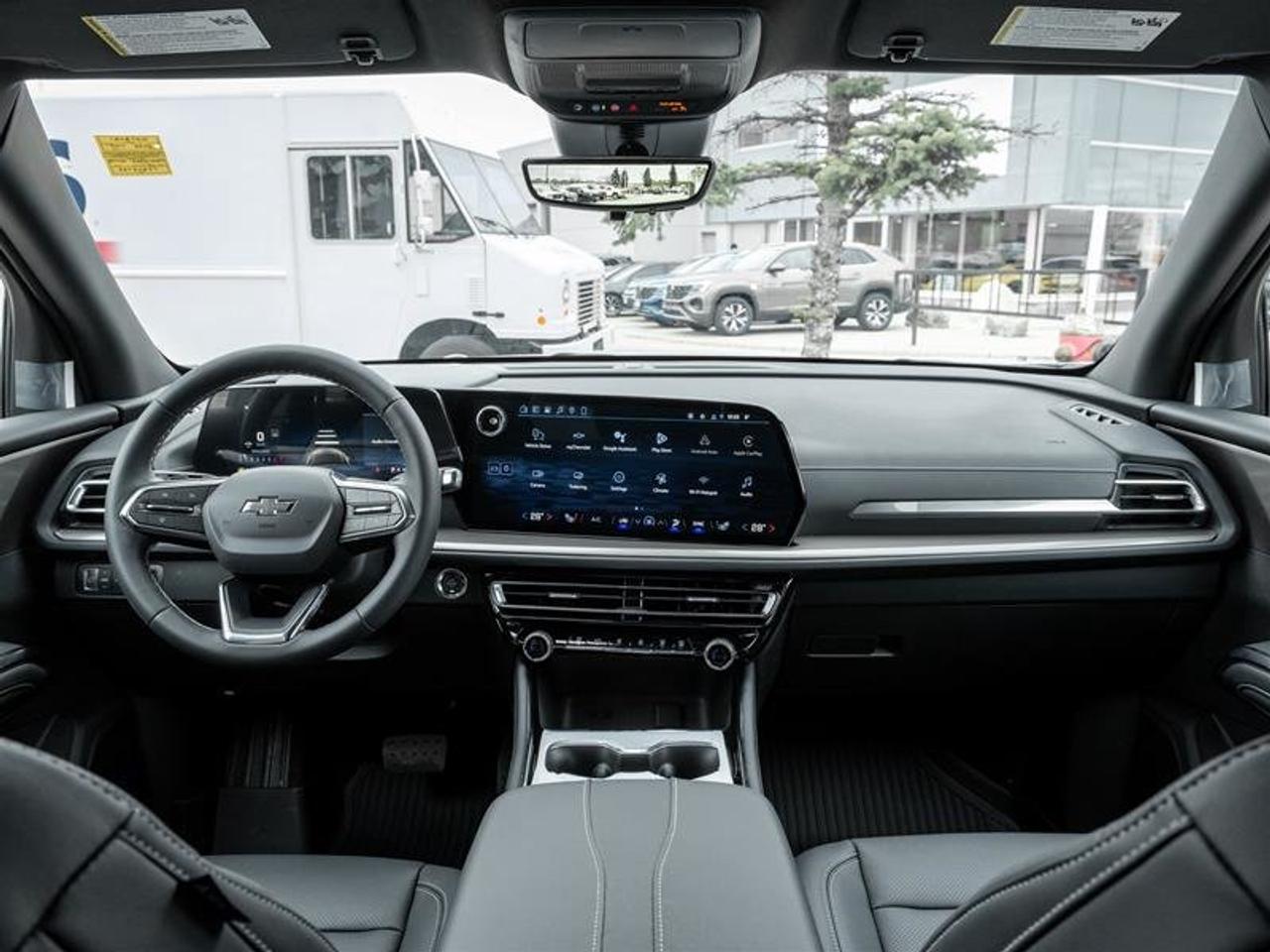 2026 Chevrolet Traverse LT Photo