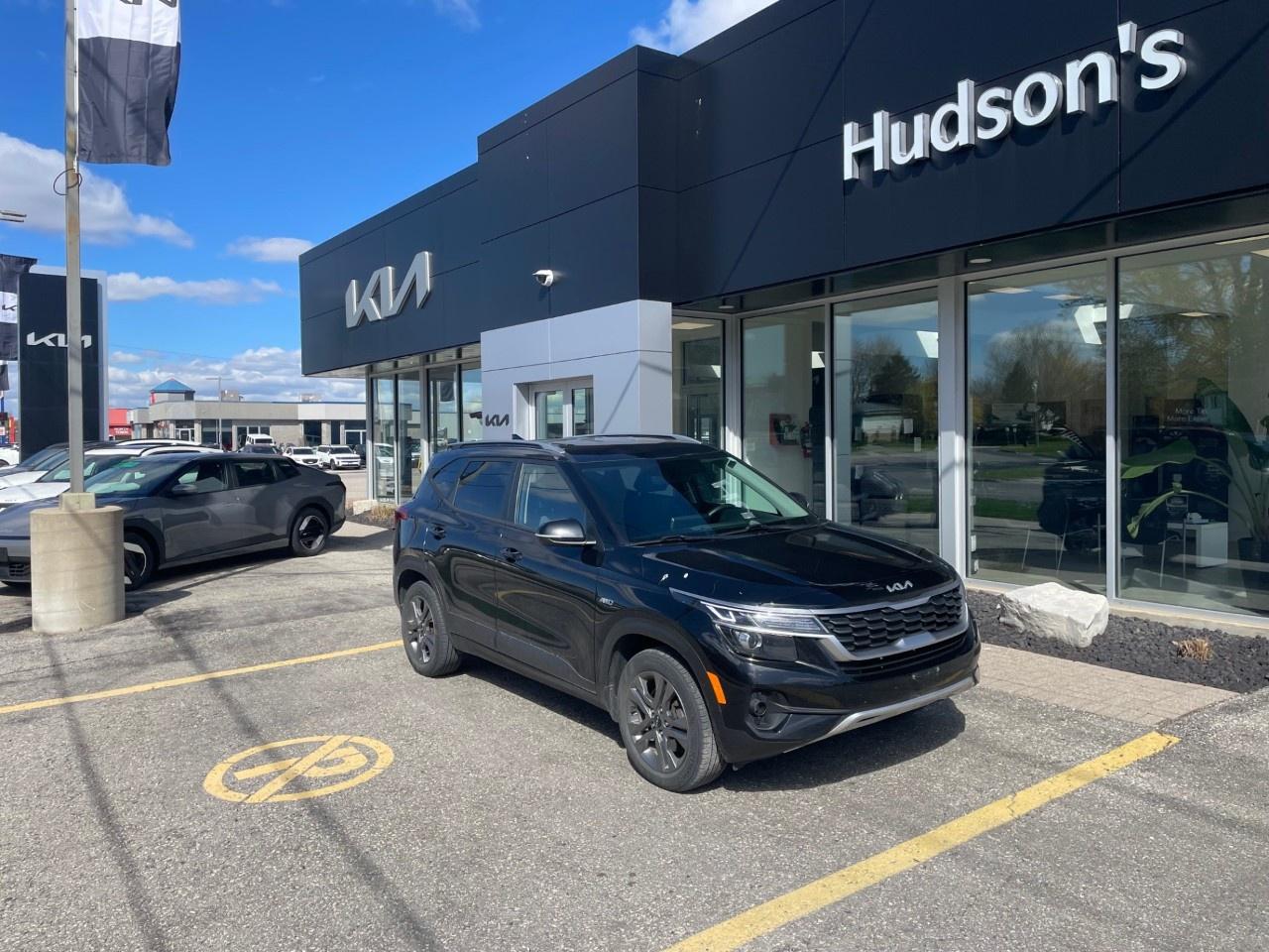 2023 Kia Seltos LX AWD Photo