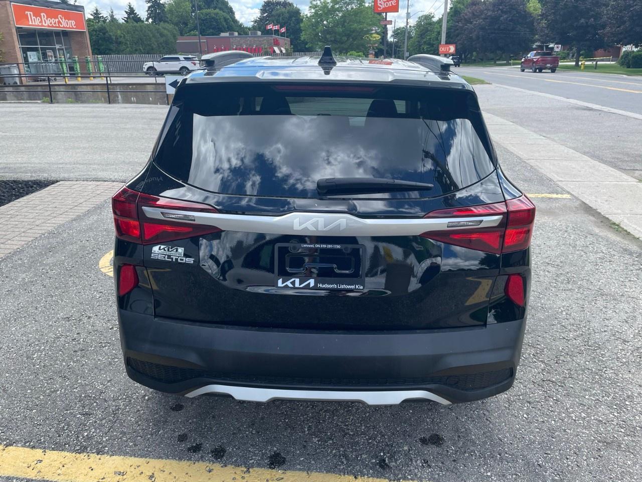 2023 Kia Seltos LX AWD Photo