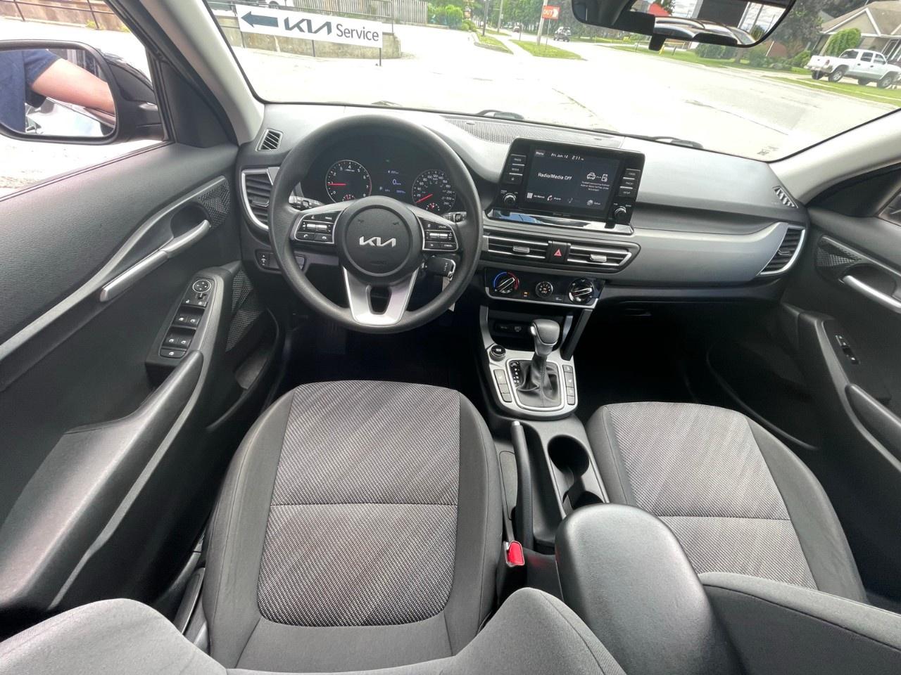 2023 Kia Seltos LX AWD Photo