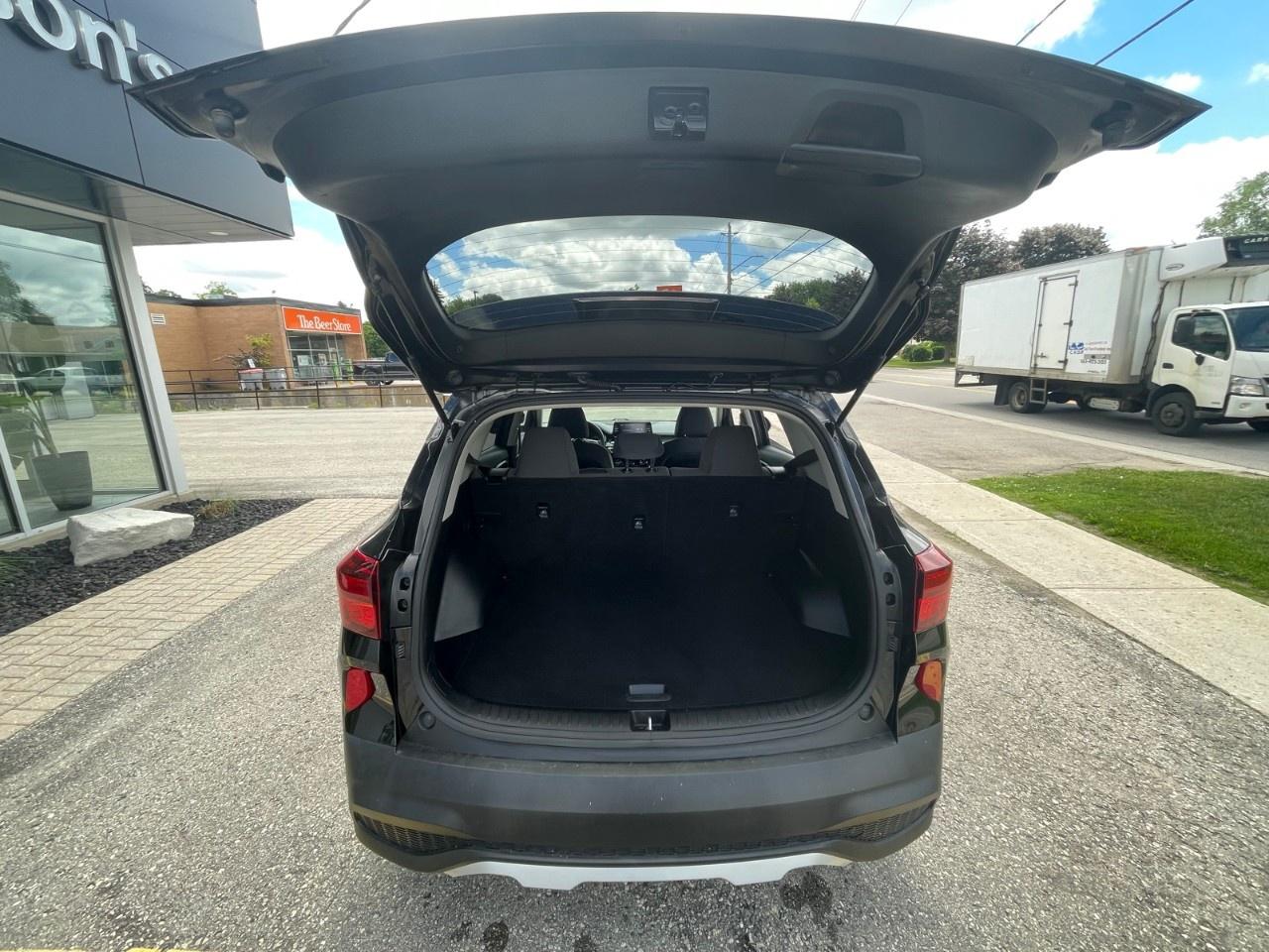 2023 Kia Seltos LX AWD Photo