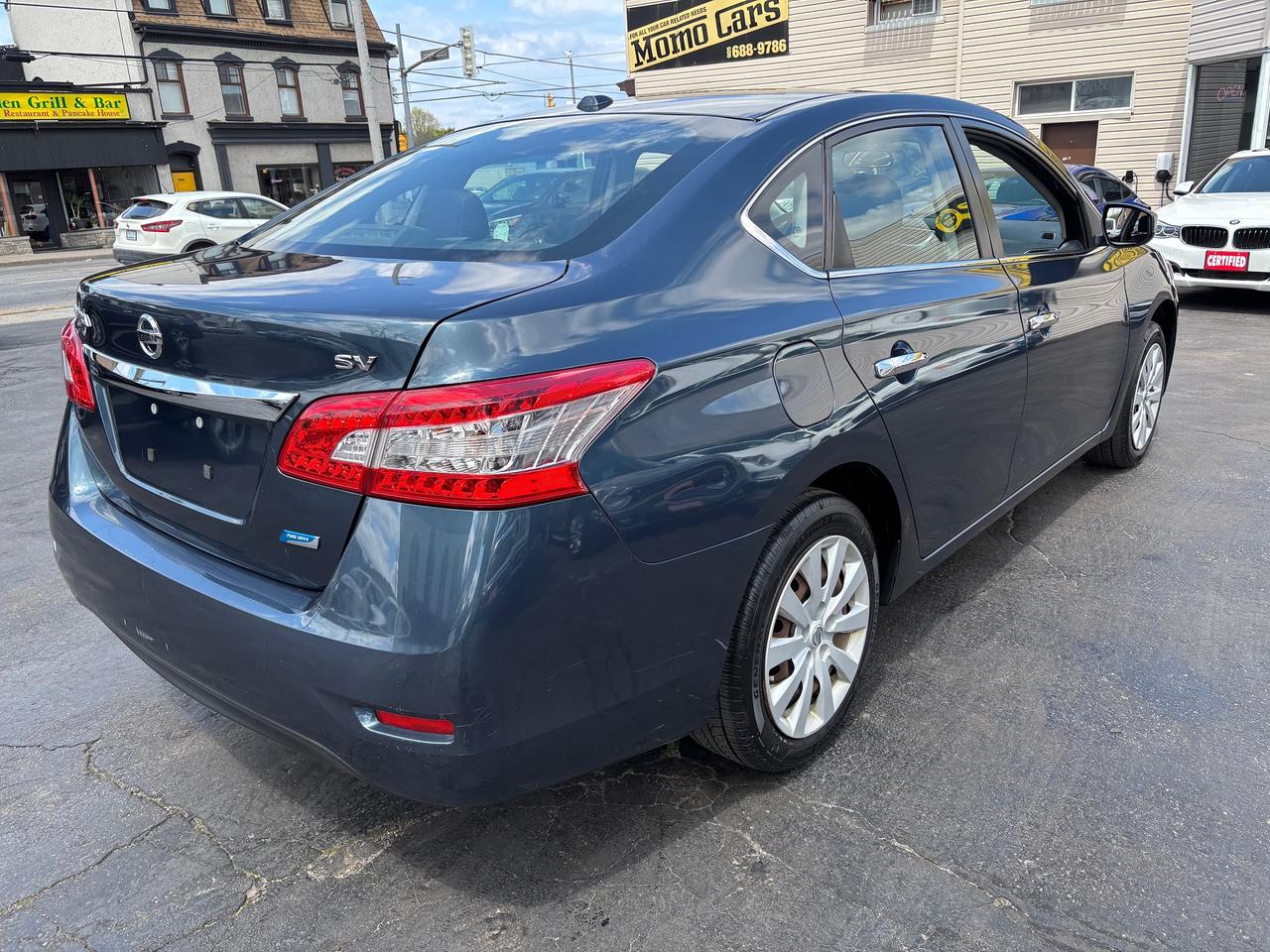 2014 Nissan Sentra SV Photo3