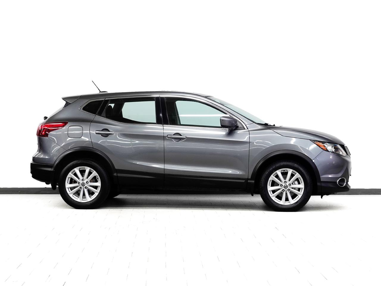 2019 Nissan Qashqai SV | Sunroof | Heated Seats | BSM | ACC | CarPlay