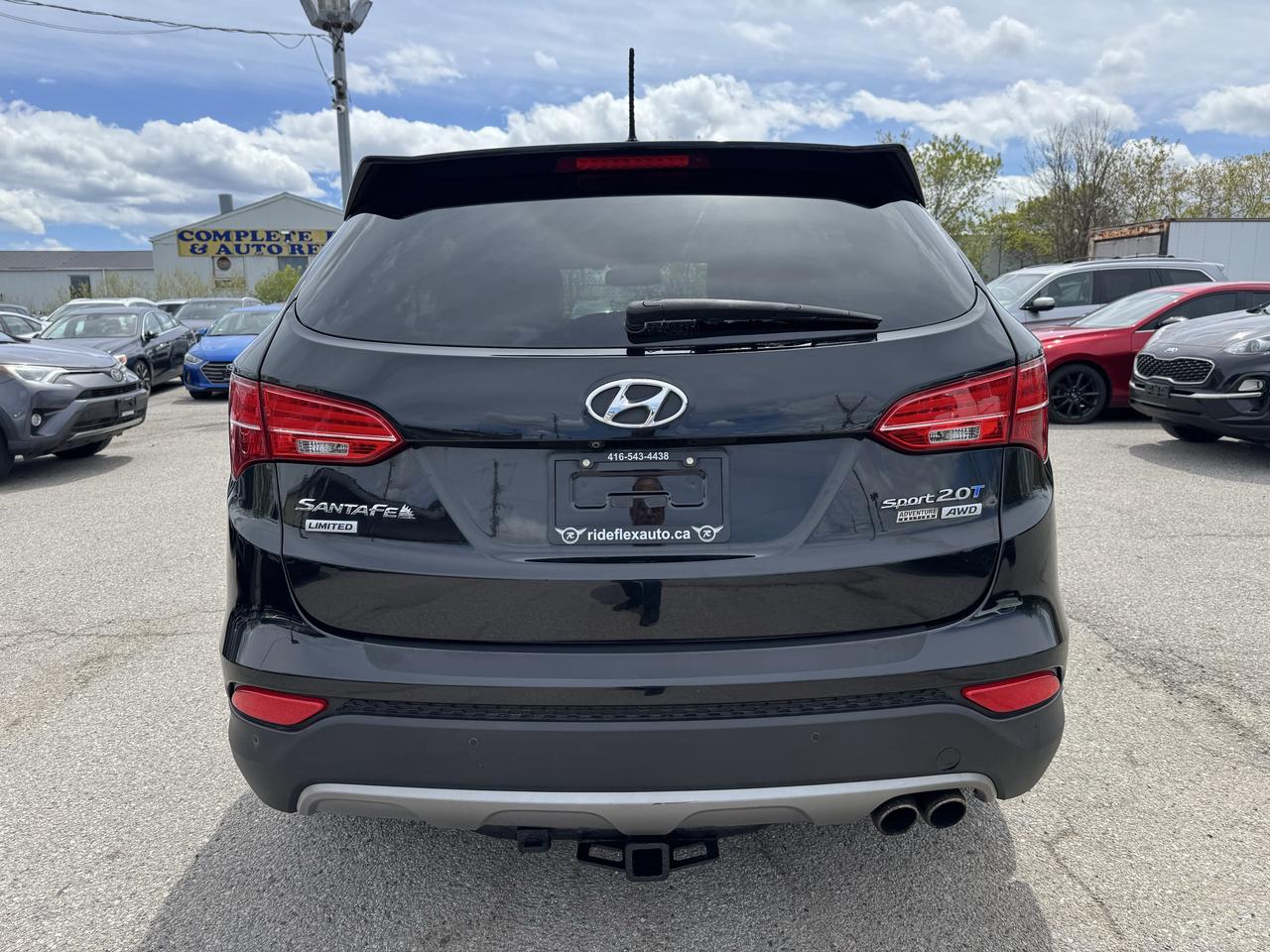 2016 Hyundai Santa Fe Sport Limited Adventure Edition Photo