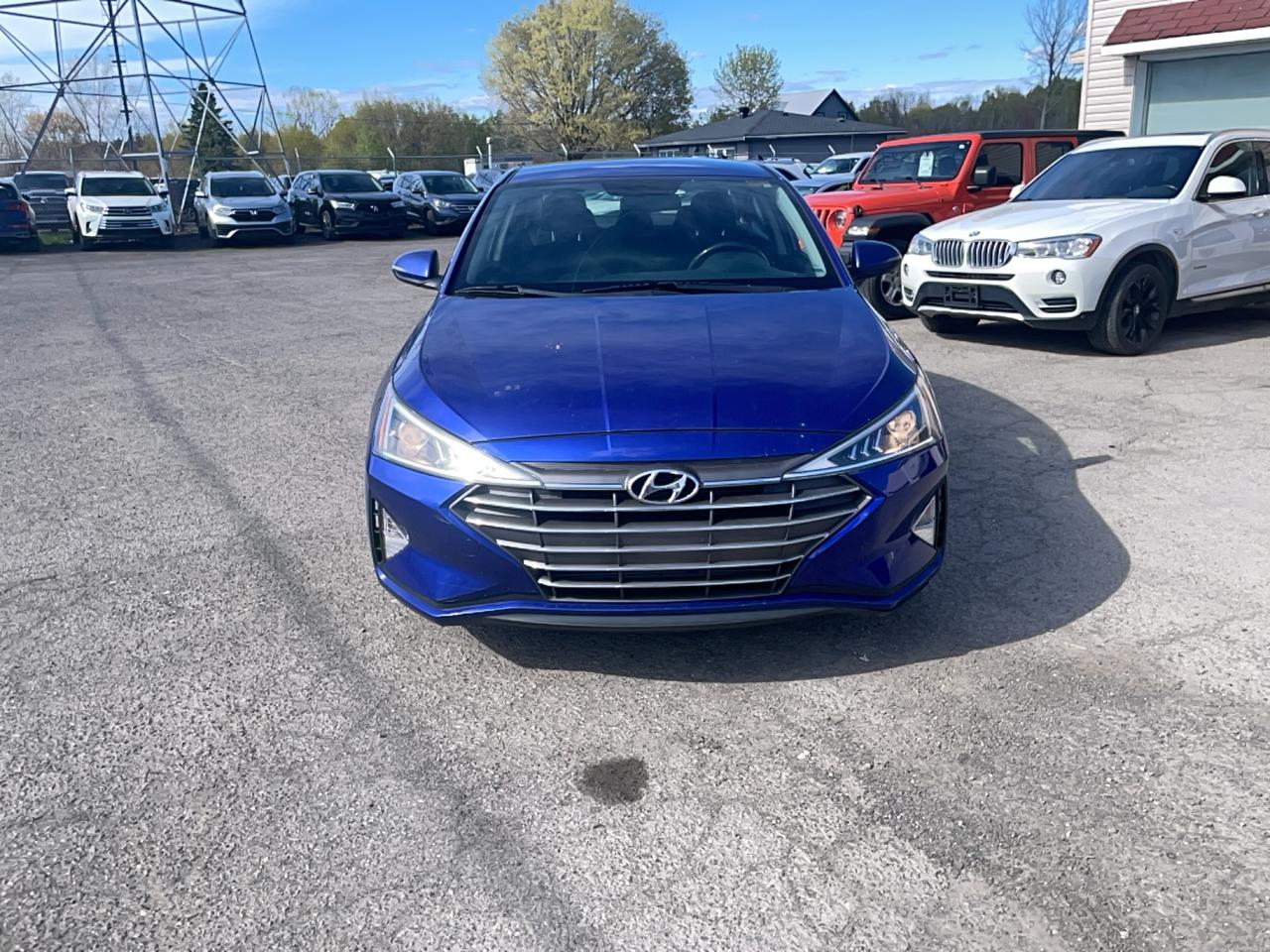 2019 Hyundai Elantra Preferred REBUILT TITLE