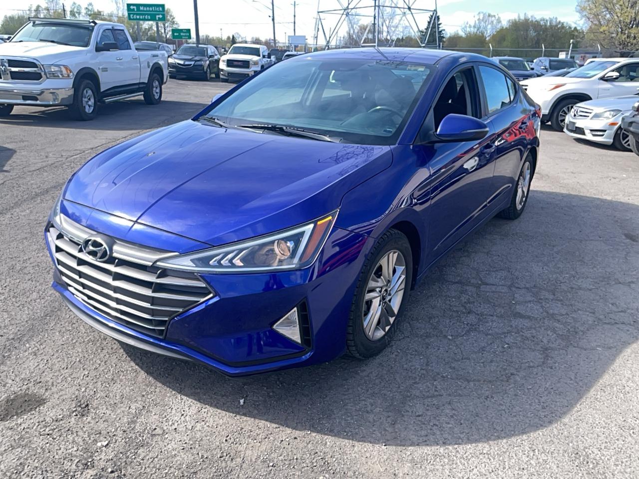 2019 Hyundai Elantra Preferred REBUILT TITLE Photo