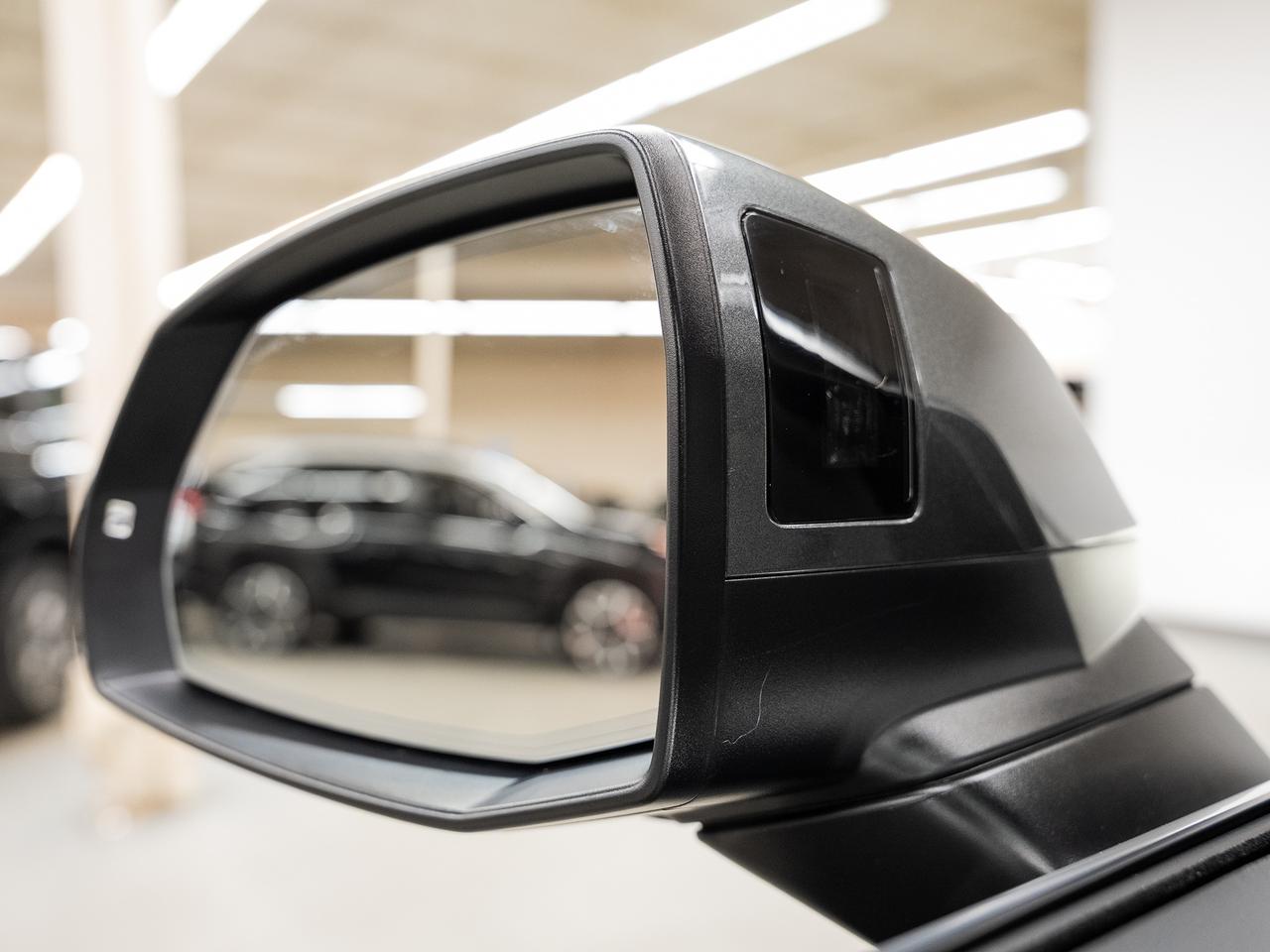 2022 Audi Q5 SPORTBACK PROGRESSIV S-Line AWD | Nav | Panoroof