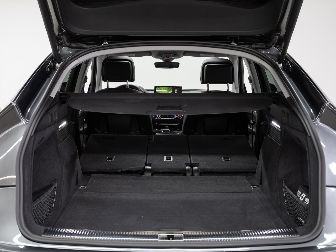 2022 Audi Q5 SPORTBACK PROGRESSIV S-Line AWD | Nav | Panoroof