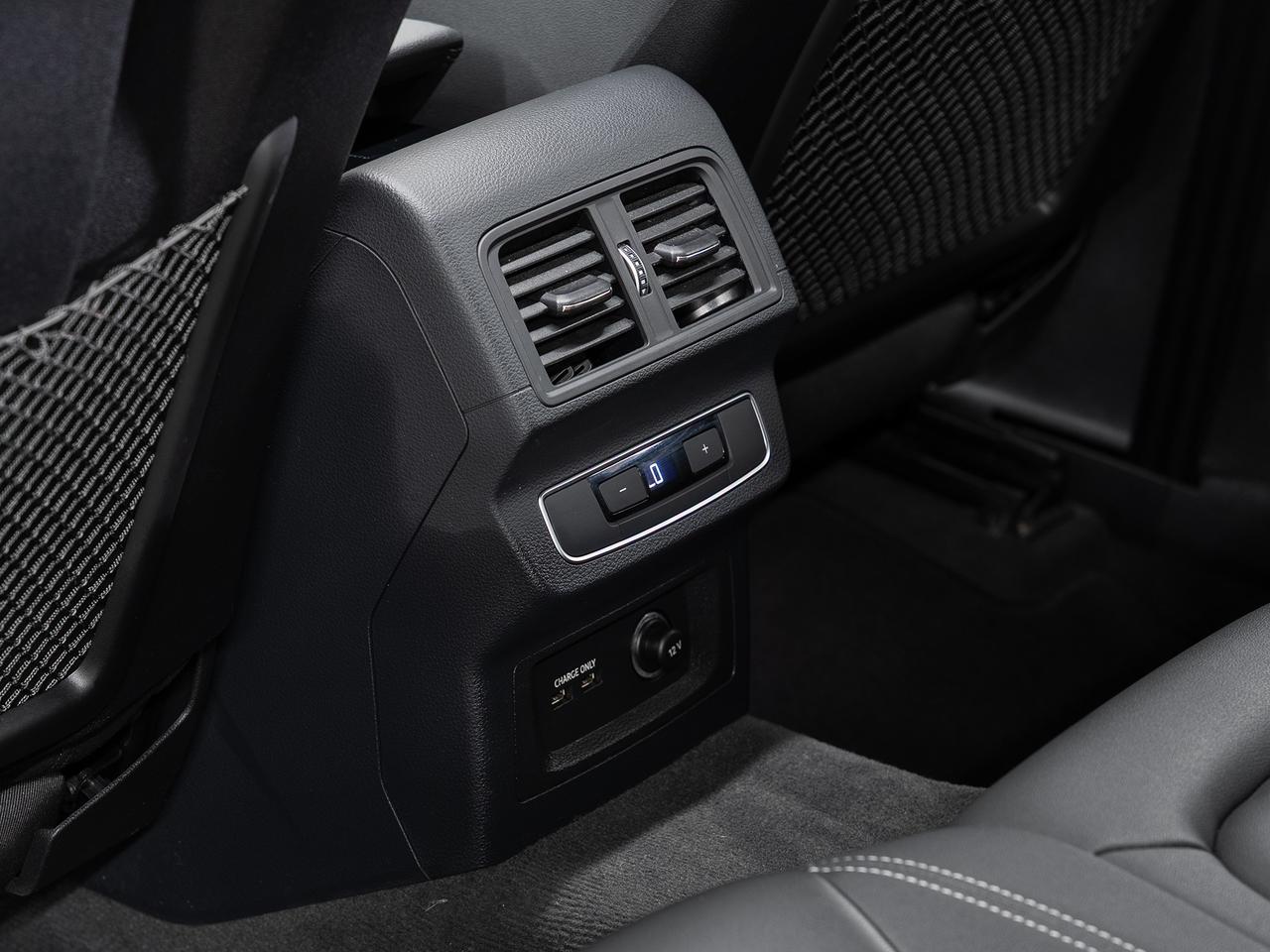 2022 Audi Q5 SPORTBACK PROGRESSIV S-Line AWD | Nav | Panoroof