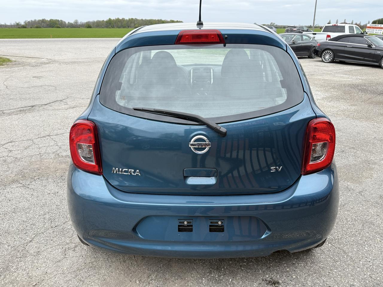 2016 Nissan Micra S | Low KM | Bluetooth | Cruise Control Photo3