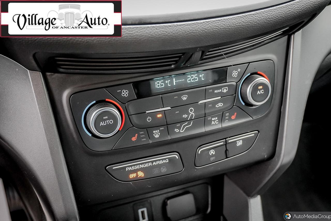 2017 Ford Escape 4WD 4dr SE Photo