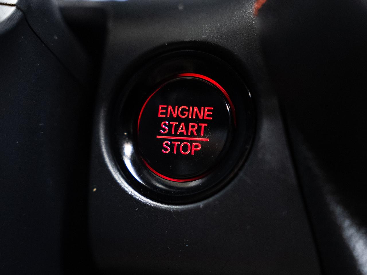2023 Honda HR-V SPORT AWD | Sunroof | BSM | ACC | CarPlay