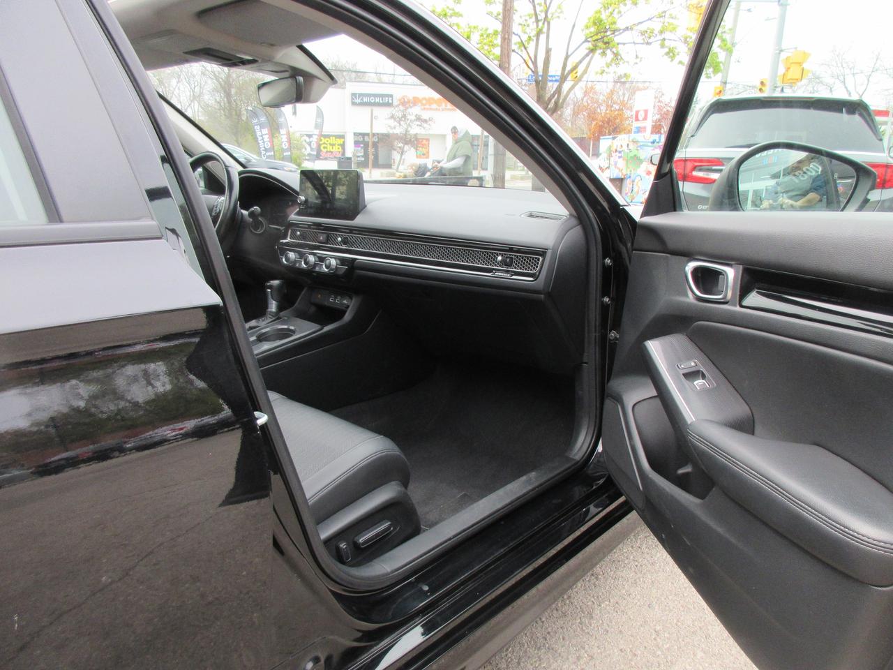 2022 Honda Civic Touring Photo