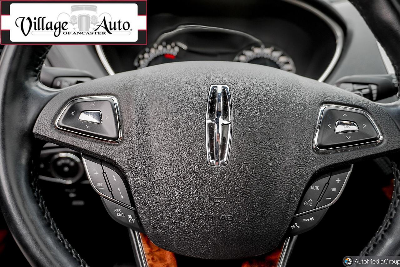 2016 Lincoln MKX AWD 4DR RESERVE Photo