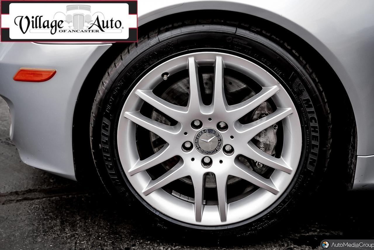 2010 Mercedes-Benz SLK 2dr Roadster SLK 300 Photo