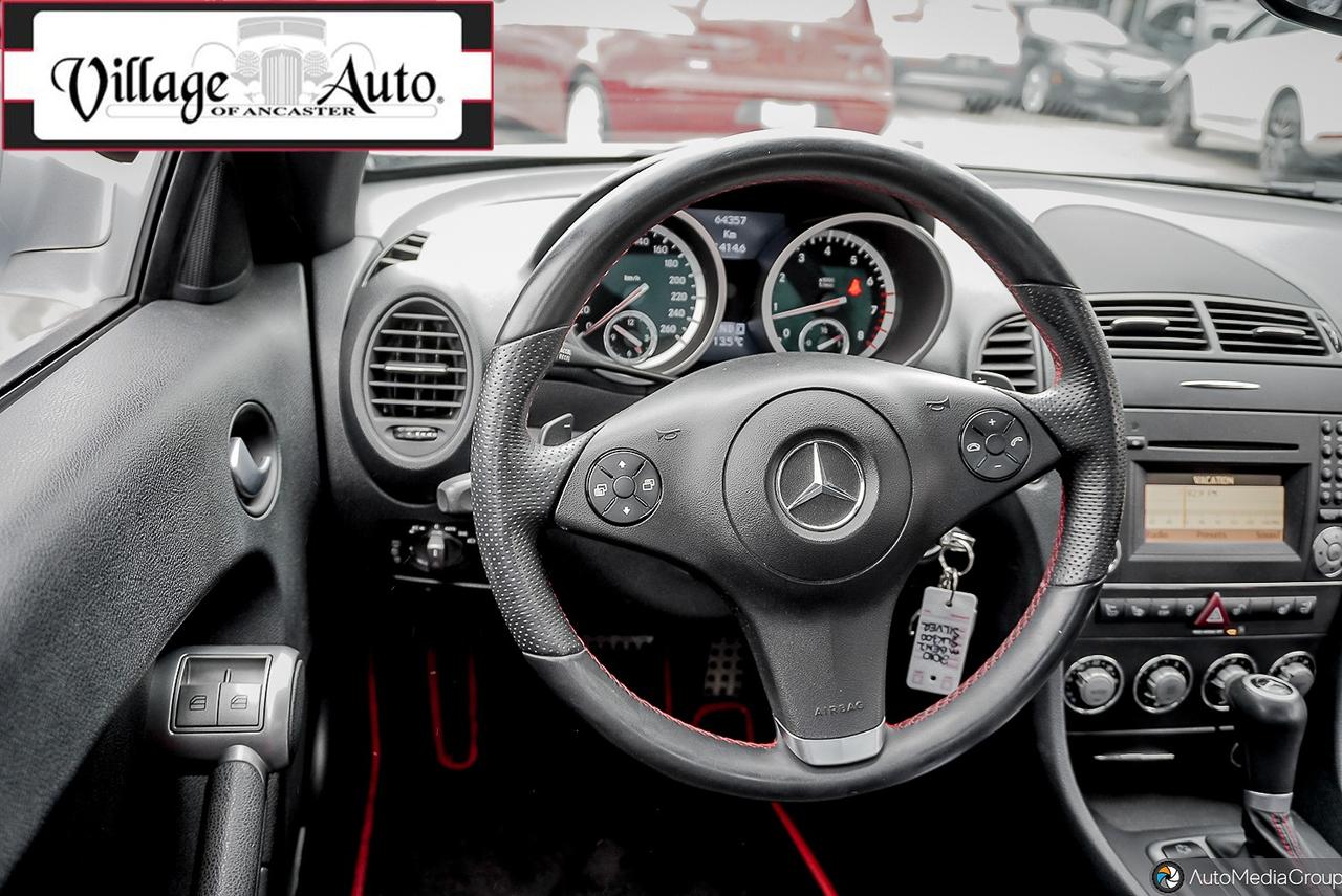 2010 Mercedes-Benz SLK 2dr Roadster SLK 300 Photo