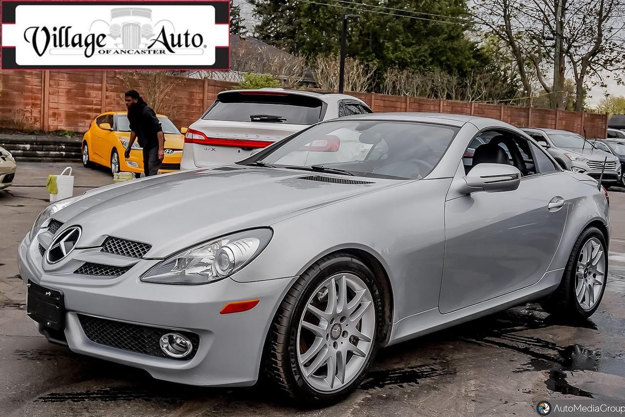 2010 Mercedes-Benz SLK 2dr Roadster SLK 300 Photo