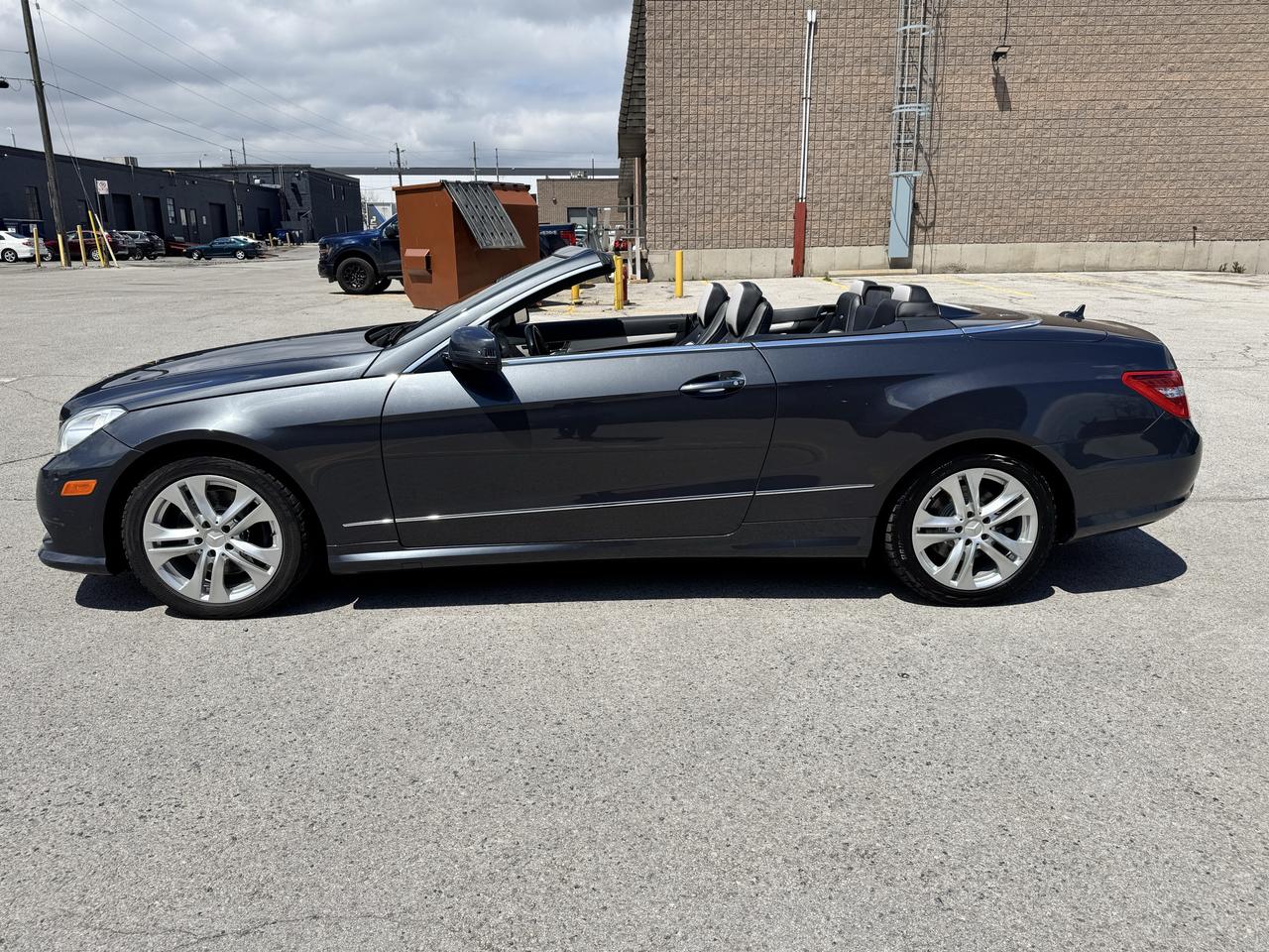 2011 Mercedes-Benz E-Class 2DR CABRIOLET E 350 RWD Photo