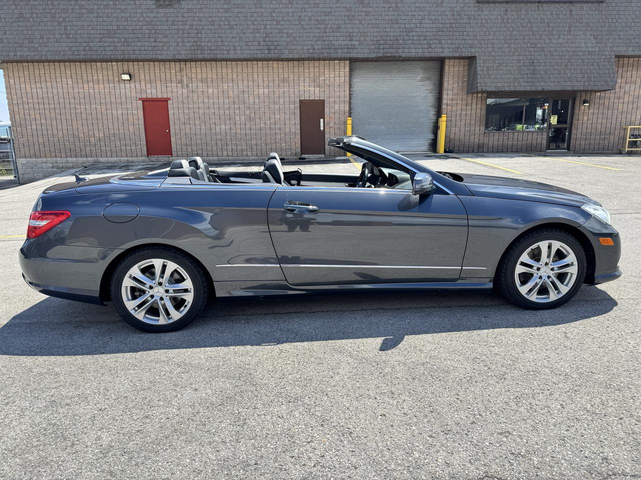 2011 Mercedes-Benz E-Class 2DR CABRIOLET E 350 RWD Photo3