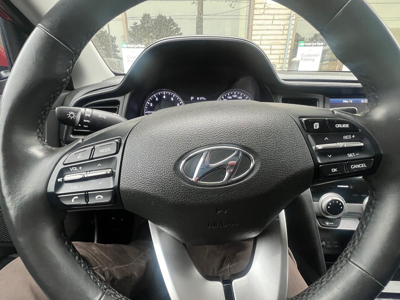 2019 Hyundai Elantra BACK CAM-HEATED SEATS- BLUETOOTH & MORE! Photo