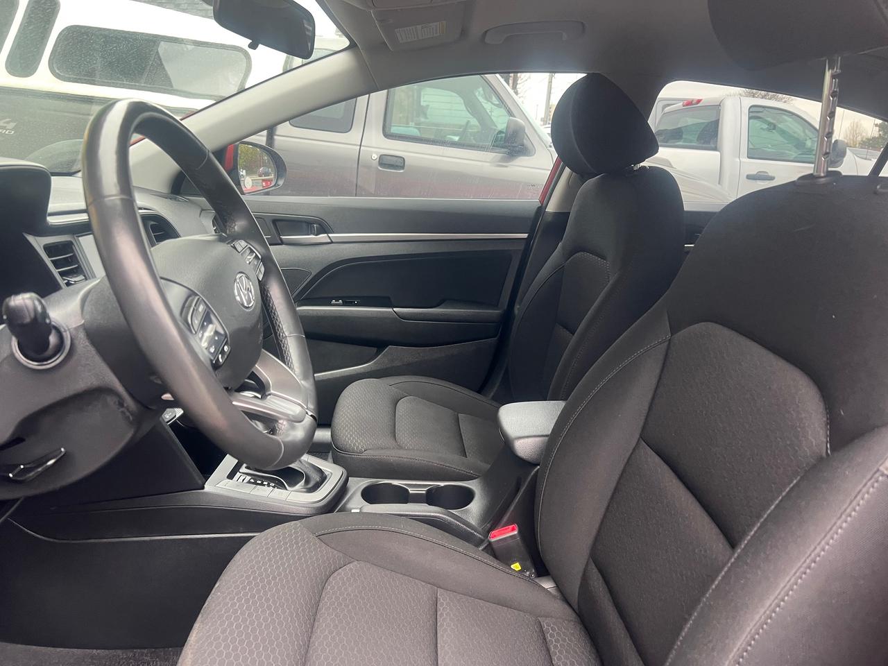 2019 Hyundai Elantra BACK CAM-HEATED SEATS- BLUETOOTH & MORE! Photo