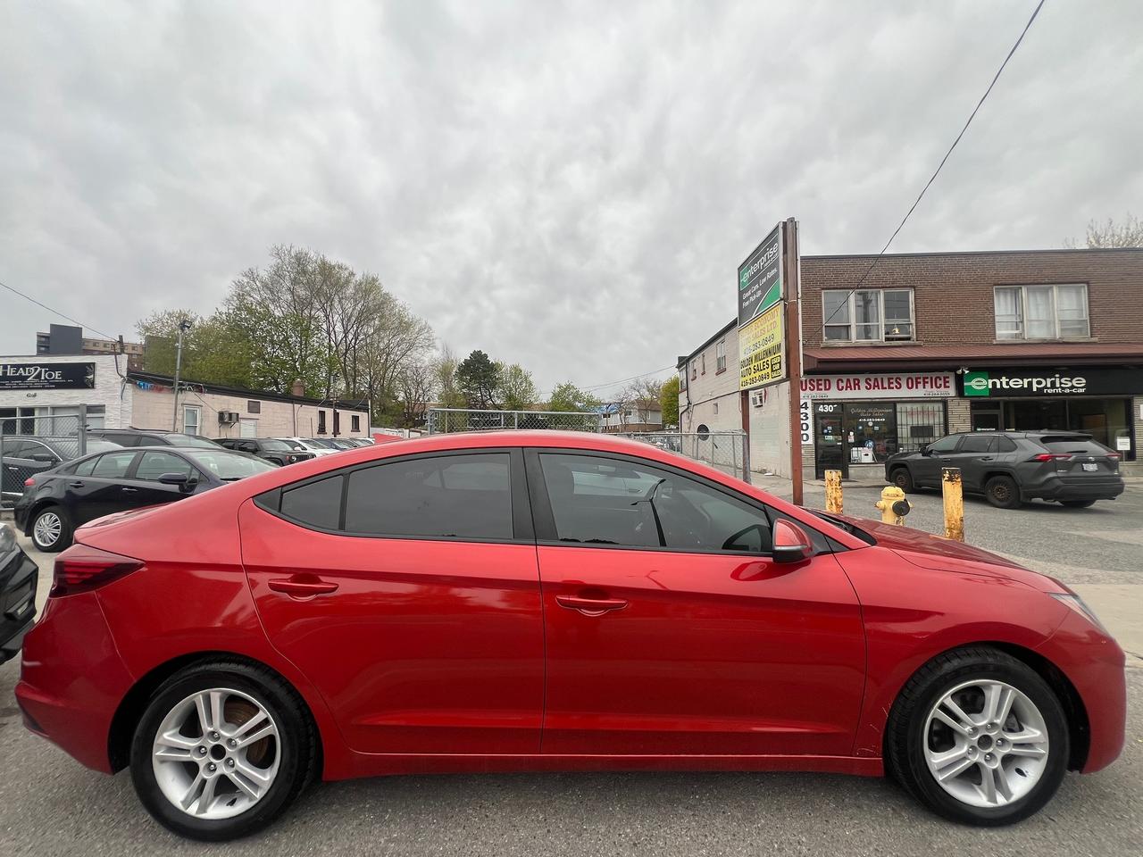2019 Hyundai Elantra BACK CAM-HEATED SEATS- BLUETOOTH & MORE! Photo