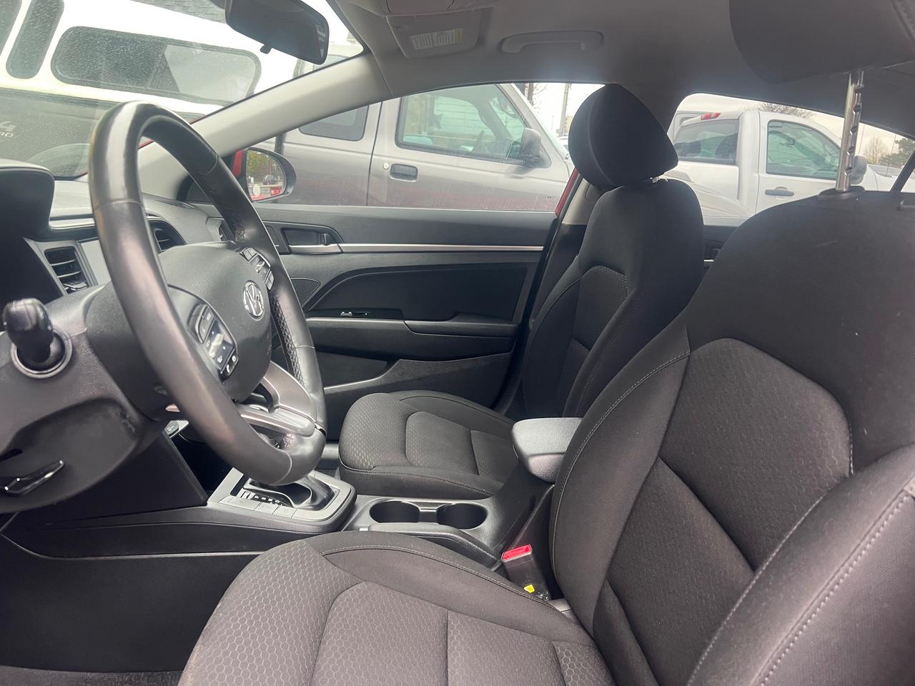 2019 Hyundai Elantra BACK CAM-HEATED SEATS- BLUETOOTH & MORE! Photo