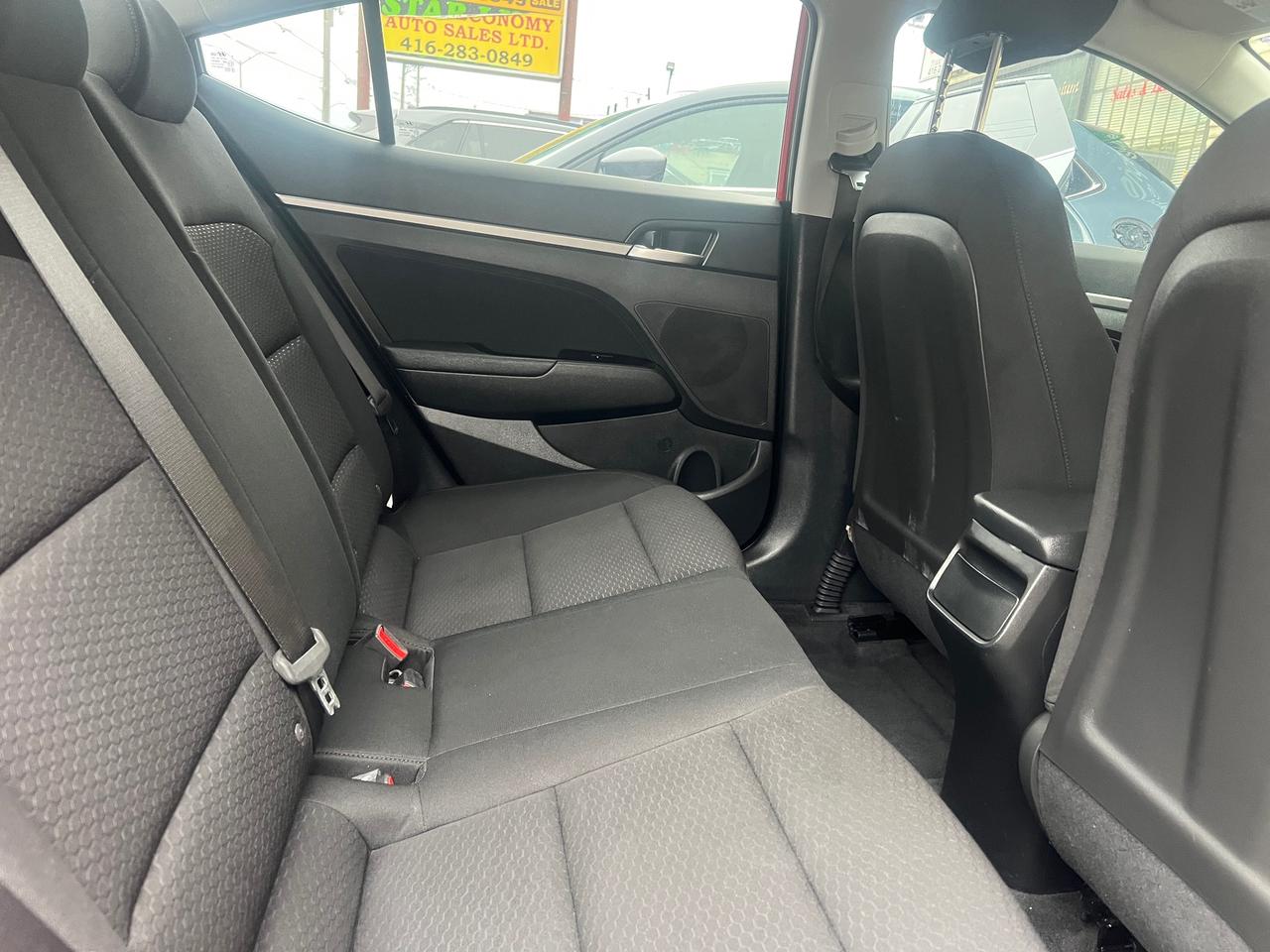 2019 Hyundai Elantra BACK CAM-HEATED SEATS- BLUETOOTH & MORE! Photo