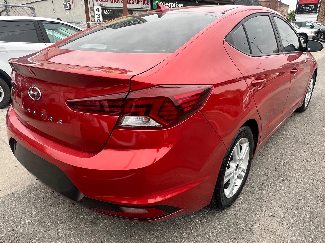2019 Hyundai Elantra BACK CAM-HEATED SEATS- BLUETOOTH & MORE! Photo