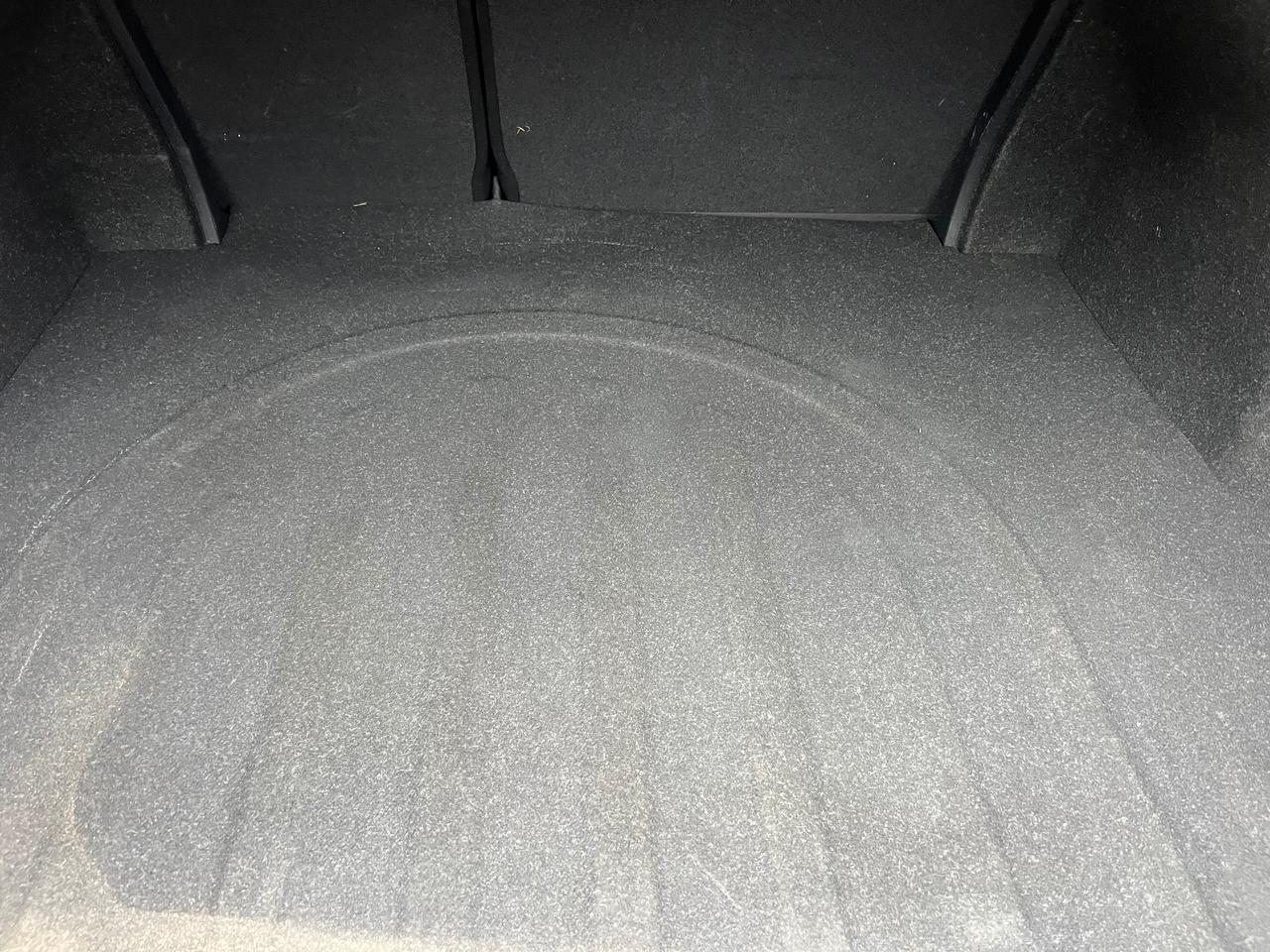 2019 Hyundai Elantra BACK CAM-HEATED SEATS- BLUETOOTH & MORE! Photo