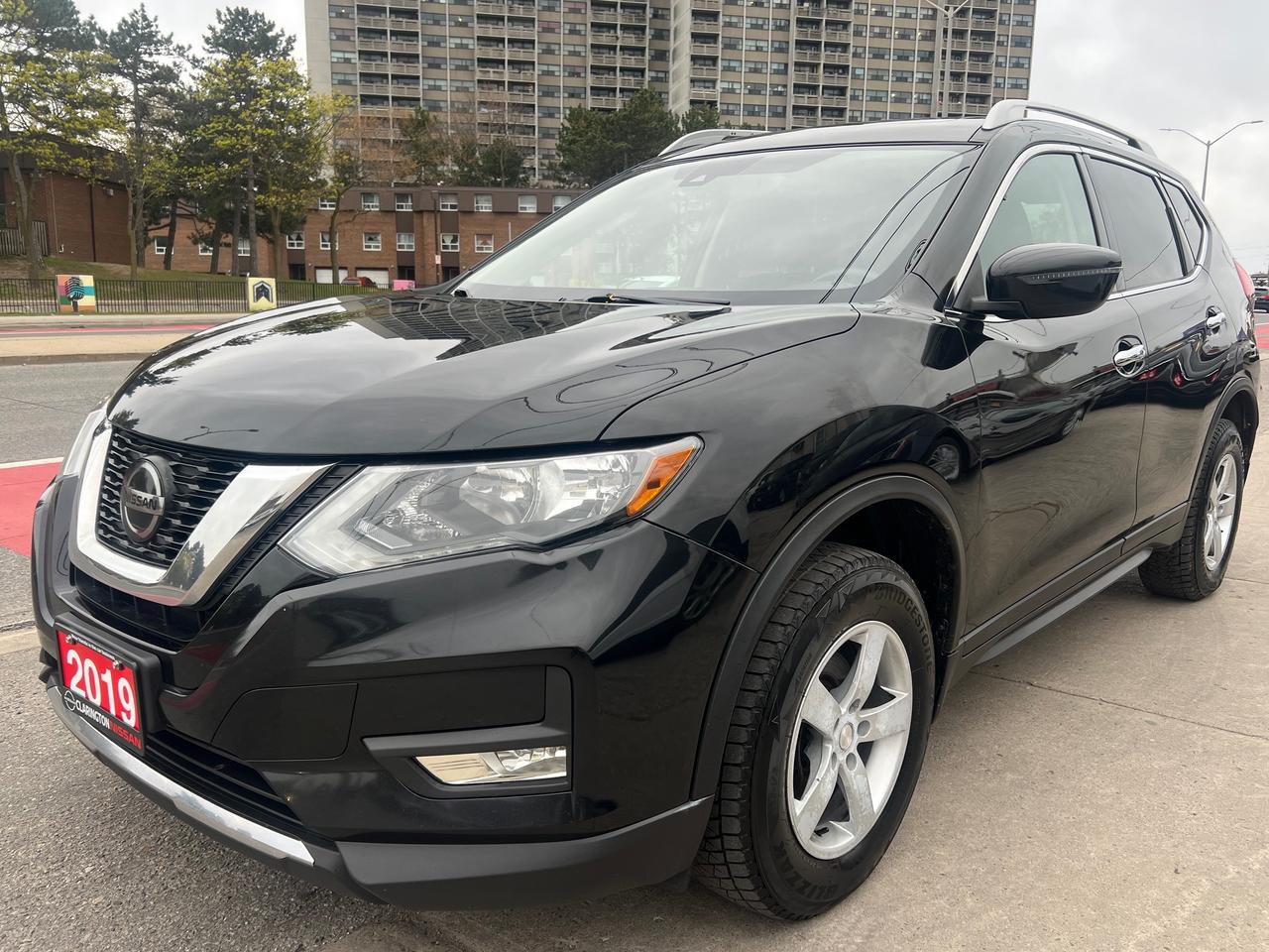 2019 Nissan Rogue BACK CAM- SUNROOF-HEATED SEATS- BLUETOOTH Photo2
